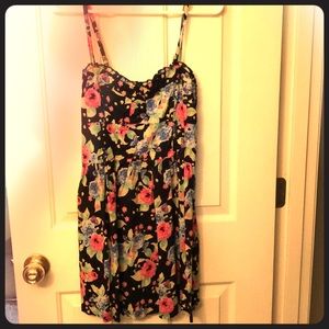 Size 8 floral summer dress